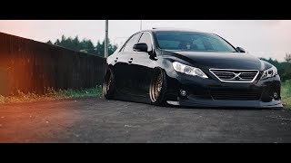 Toyota Mark X  Sunday Elegance [upl. by Nawk]