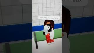 Pov les gens normaux vs moi😹funnyrobloxshorts [upl. by Anavoig618]