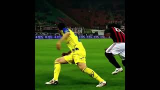 Ronaldinho AC Milan skills ☠🔥 football youtube edit footballedit [upl. by Ysied]