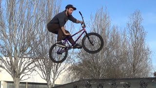 Aprende 5 trucos básicos de BMX 2 [upl. by Hgielak]