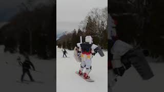 【スキージャム勝山】生ガンダム シャア GP隊 snowboarding gundam skiing コスプレ スノーボード スキージャム勝山【SKIJAM KATSUYAMA】 [upl. by Philipines]