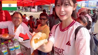 Korean girl travel alone in INDIA 🇮🇳 and meet friendly indian street food seller [upl. by Ignacio]