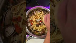 🍝Spaghetti Vongole The Best Pasta You’ll Ever Make [upl. by Atorod385]