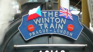 2009 Winton Train in London [upl. by Maridel]