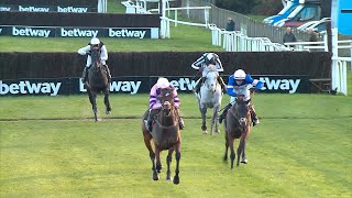 A massive weightcarrying performance as GREANETEEN takes 2022 Haldon Gold Cup at Exeter  Racing TV [upl. by Neddy]