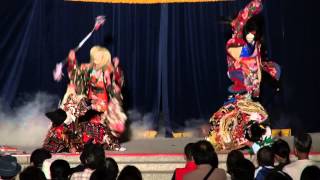 広島護国神社 万灯みたま祭 奉納神楽 「 三上山 」 佐野神楽社中 2013 [upl. by Neelyad836]