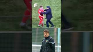 👀 Triestina Teknik Direktörü Pep Clotetin kırmızı kart gören oyuncusuna verdiği sert tepki [upl. by Hospers165]