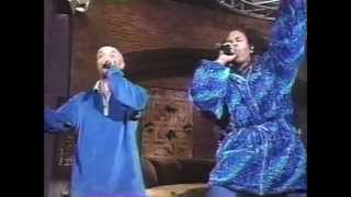 Busta Rhymes Performing quotDangerousquot On Vibe 1997 [upl. by Aillil]