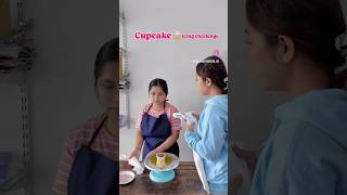 Cupcakes icing challenge cupcakes cupcakeicing icing frosting youtubeshorts shorts [upl. by Ytsenoh]