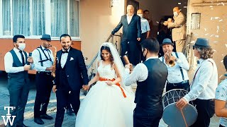 Gelin Alma evin önünde kutlama 🤩 Türkische Weddings [upl. by Ned606]