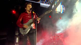 Muse Perform quotKnights of Cydoniaquot at the World War Z World Premiere in London [upl. by Catie160]