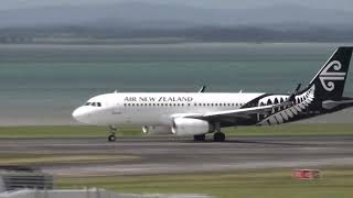 Air New Zealand Boeing 7879 Takeoff  Christmas Greetings  Auckland 23 Dec 2023 [upl. by Nataline]