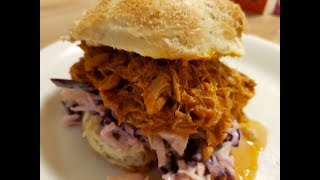 Pulled Chicken uit de slowcooker  Recept  NLBE  Plezierindekeukennl [upl. by Atalante]