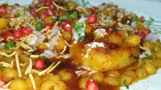 Finding Best Aloo Tikki Chaat in Durga Puja Pandal 2024🔥😍 [upl. by Azitram737]