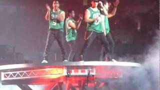 HD NKOTBSB  Encore Finale  Everybody amp Hangin Tough  Toronto Air Canada Centre  June 8 2011 [upl. by Dehsar]