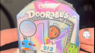 unboxing mini peek  disney doorables  SERIES 10 [upl. by Demaria]