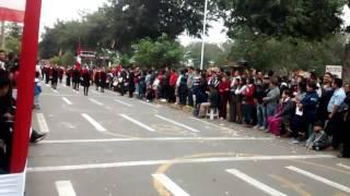 2017  IE MICAELA BASTIDAS  SJL Desfile en la IEP ALFONSO UGARTE  Santa Anita [upl. by Dnalhsa192]