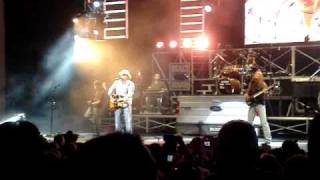 Toby Keith Intro amp quotBig Dog Daddyquot Live in Noblesville 2009 [upl. by Gnilsia]