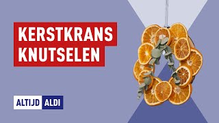 DIY een kerstkrans knutselen  Altijd Aldi [upl. by Nonnahc]