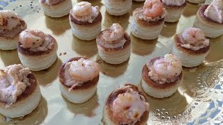 Receta de aperitivo Volovanes rellenos de crema de gambas al ajillo [upl. by Getraer]