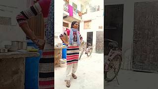 Ye rog purana hai jara dear lagegi song view funny trending [upl. by Roehm979]