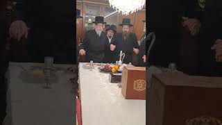 Sadigura London Rebbe Visits Boyaner Rebbe  Tamuz 5784 [upl. by Itoc]