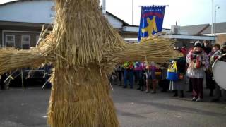 Whittlesea Straw Bear 2016 [upl. by Norvun]