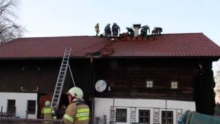 Großeinsatz in Neumarkt am Wallersee [upl. by Wilie]