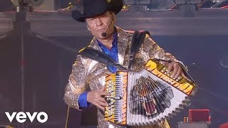 Los Tigres Del Norte  Contrabando Y Traición En Vivo [upl. by Di]