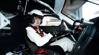 Владимир Мельников за рулем Porsche 911 RSR [upl. by Glynas]