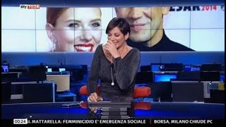 Giornalisti NON RIESCONO a trattenere LE RISATE in DIRETTA  compilation 1 [upl. by Jak]