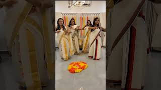 Thithithara Thithithai Vallamkali song dance Onam [upl. by Felske]