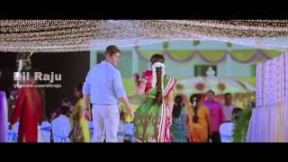 Okkasaari Scene from SVSC  Mahesh Babu Venkatesh Samantha Anjali [upl. by Seiuqram454]