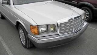 1984 Mercedes Benz 300SD Turbodiesel Start Up Engine and Full Tour [upl. by Hplodnar805]