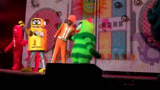 Yo Gabba Gabba Live  WinterLets DanceGoodbye [upl. by Franza]