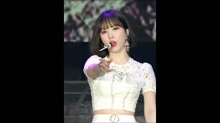 NAVILLERA 🦋🎶 GFRIEND 여자친구 SINB EUNHA UMJI YUJU SOWON YERIN VIRALVIDEO [upl. by Fiorenza756]