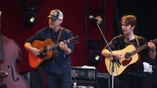 Billy Strings w Bryan Sutton  Freeborn Man  Delfest Grandstand Stage 5282017 [upl. by Anilatsyrc]