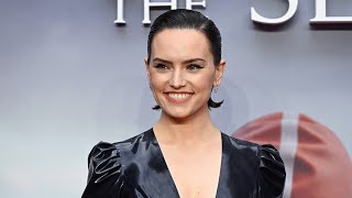 Star Wars’ star Daisy Ridley ‘so exhausted’ by vintage costume for new role ‘Like wearing a weight [upl. by Aala947]