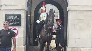 Horse gets spooked as helicopter hovering bove royalkingsguards [upl. by Ahteral]