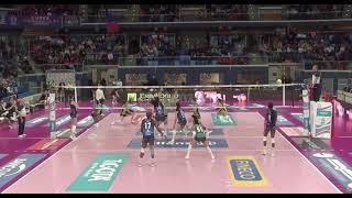 Dana Rettke  Milano vs Bergamo Volleyball Highlights [upl. by Oiciruam]