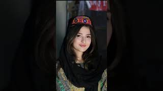 Nashe si chadh gayi Patang se lad gailove nancy momoland cute girl trending [upl. by Ennovy]