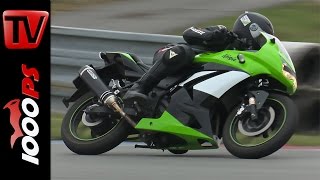 Kawasaki Ninja 250  Einsteiger am Ring  Gripparty Brünn 2016 [upl. by Ahrat]