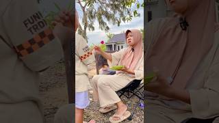 Mama gak jadi makan demi Razkashorts [upl. by Repooc]