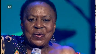 Miriam Makeba  Mbube Live at AVO Session Basel Switzerland  2006 [upl. by Renell885]