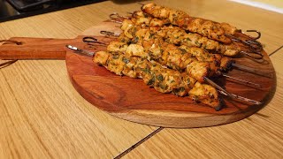 Brochettes de poulet au four facile et succulent [upl. by Tali402]