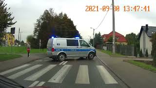 potracenie pieszego na oczach policji i ucieczka bartekpl91 1080 publer io [upl. by Biagi712]