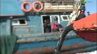 Violent Chinese Pirates Attack Korean Maritime Policemen 3 [upl. by Anehs]