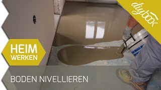 Boden nivellieren  Selbstverlaufende Ausgleichsmasse im Einsatz [upl. by Aillimac180]