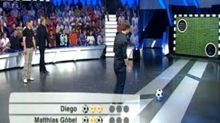 Torwandschießen gegen Diego das aktuelle Sportstudio ZDF [upl. by Eem]