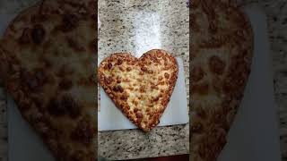 Pizza  પિઝા दिल आकार पिज्जा  aldifoodhaul aldimeola aldíaunal aldistory aldi all italy [upl. by Yanad]